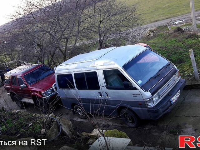 Форд Эконован, объемом двигателя 2 л и пробегом 100 тыс. км за 1800 $, фото 1 на Automoto.ua