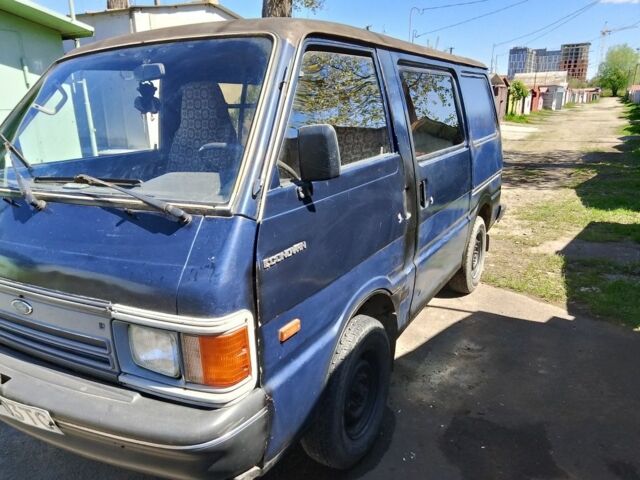Синий Форд Эконован, объемом двигателя 0 л и пробегом 250 тыс. км за 880 $, фото 1 на Automoto.ua