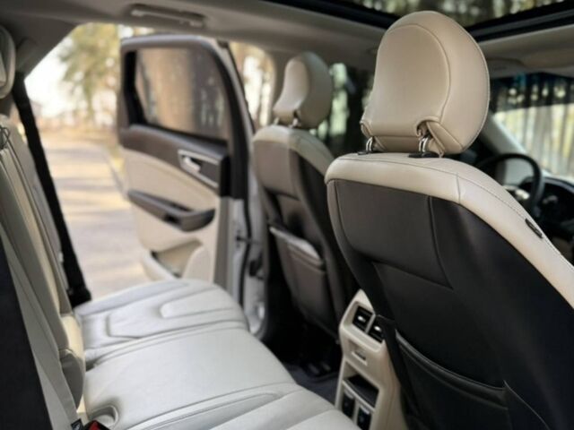 Білий Форд Едж, об'ємом двигуна 2 л та пробігом 0 тис. км за 16000 $, фото 1 на Automoto.ua