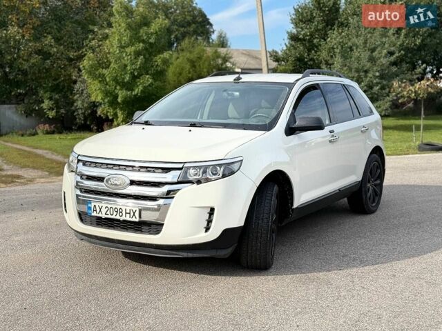 Білий Форд Едж, об'ємом двигуна 3.5 л та пробігом 295 тис. км за 9000 $, фото 1 на Automoto.ua