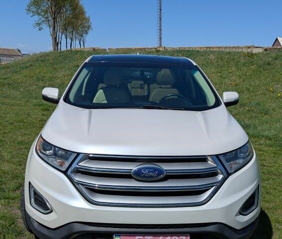 Белый Форд Эдж, объемом двигателя 2 л и пробегом 153 тыс. км за 13500 $, фото 1 на Automoto.ua