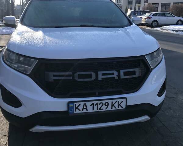 Белый Форд Эдж, объемом двигателя 2 л и пробегом 126 тыс. км за 14950 $, фото 1 на Automoto.ua