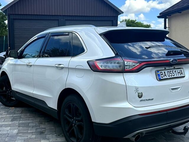Білий Форд Едж, об'ємом двигуна 2 л та пробігом 192 тис. км за 14800 $, фото 1 на Automoto.ua