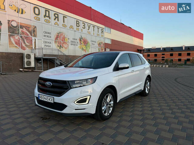 Білий Форд Едж, об'ємом двигуна 2 л та пробігом 61 тис. км за 18800 $, фото 1 на Automoto.ua