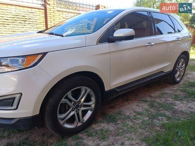 Білий Форд Едж, об'ємом двигуна 2 л та пробігом 199 тис. км за 18000 $, фото 1 на Automoto.ua