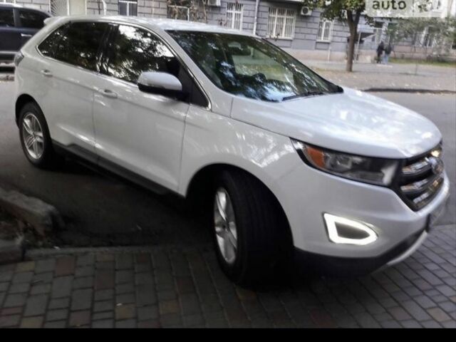 Білий Форд Едж, об'ємом двигуна 2 л та пробігом 50 тис. км за 13500 $, фото 1 на Automoto.ua