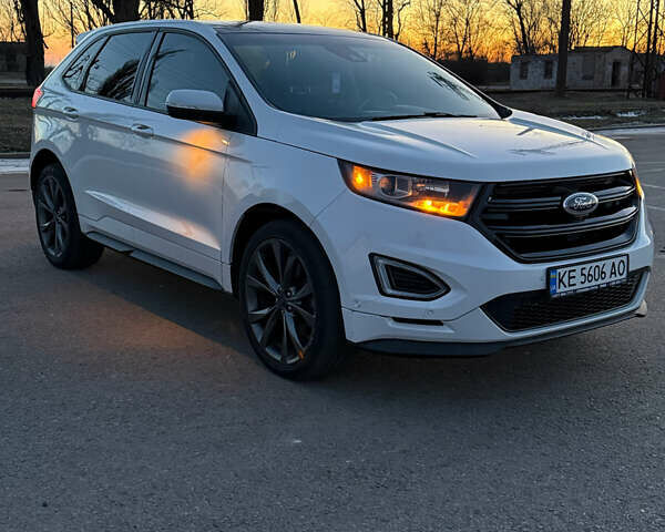 Белый Форд Эдж, объемом двигателя 2.7 л и пробегом 150 тыс. км за 19000 $, фото 1 на Automoto.ua