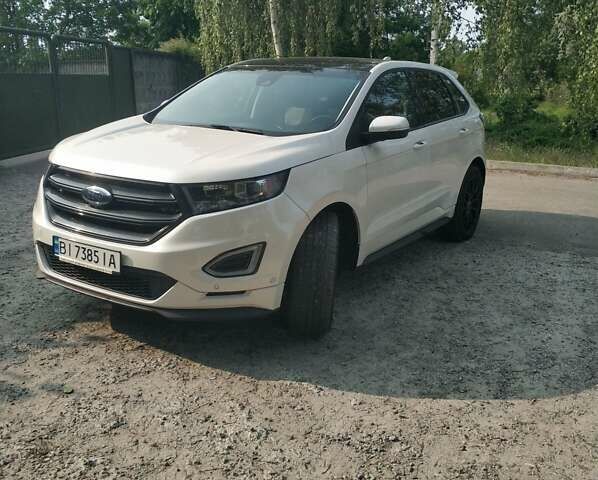 Білий Форд Едж, об'ємом двигуна 2.69 л та пробігом 74 тис. км за 17800 $, фото 1 на Automoto.ua