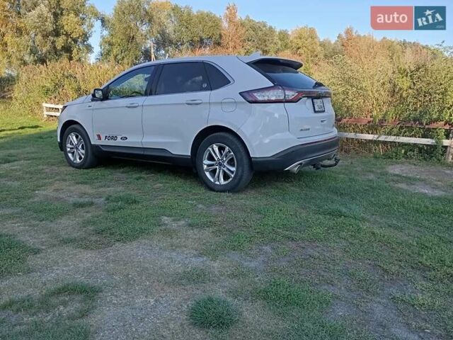 Білий Форд Едж, об'ємом двигуна 2 л та пробігом 116 тис. км за 14600 $, фото 1 на Automoto.ua
