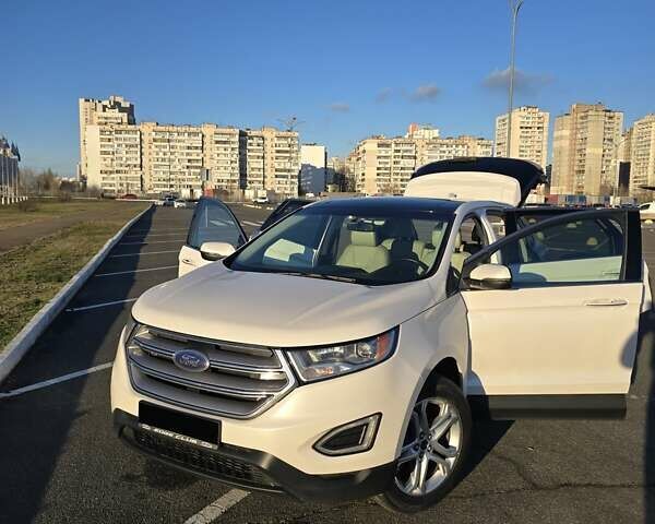 Білий Форд Едж, об'ємом двигуна 2 л та пробігом 170 тис. км за 17500 $, фото 1 на Automoto.ua