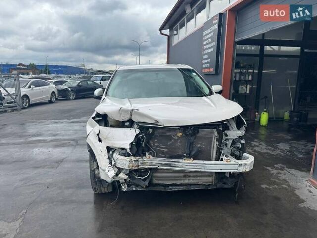 Белый Форд Эдж, объемом двигателя 2 л и пробегом 162 тыс. км за 7900 $, фото 1 на Automoto.ua