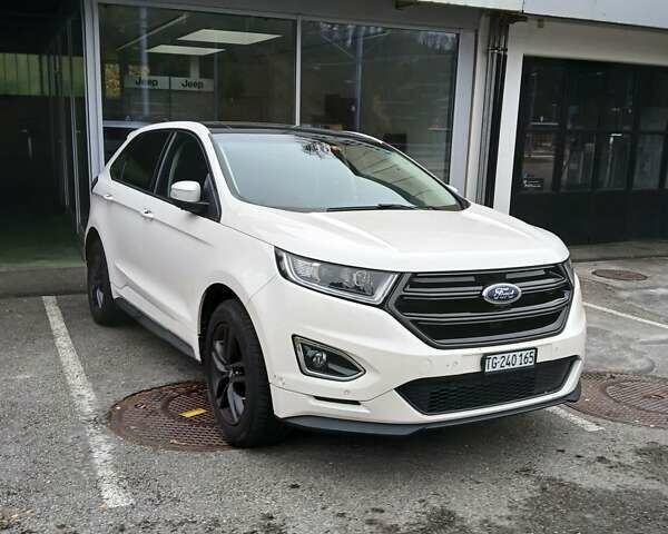 Білий Форд Едж, об'ємом двигуна 2 л та пробігом 165 тис. км за 16000 $, фото 1 на Automoto.ua