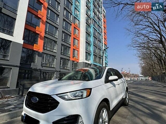 Белый Форд Эдж, объемом двигателя 2 л и пробегом 82 тыс. км за 15900 $, фото 1 на Automoto.ua