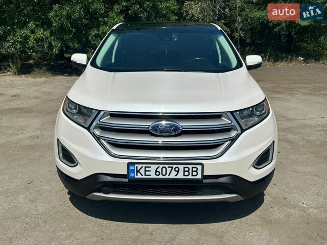 Білий Форд Едж, об'ємом двигуна 2 л та пробігом 196 тис. км за 17500 $, фото 1 на Automoto.ua
