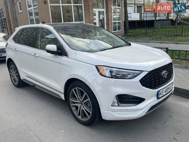 Білий Форд Едж, об'ємом двигуна 2 л та пробігом 70 тис. км за 21500 $, фото 1 на Automoto.ua