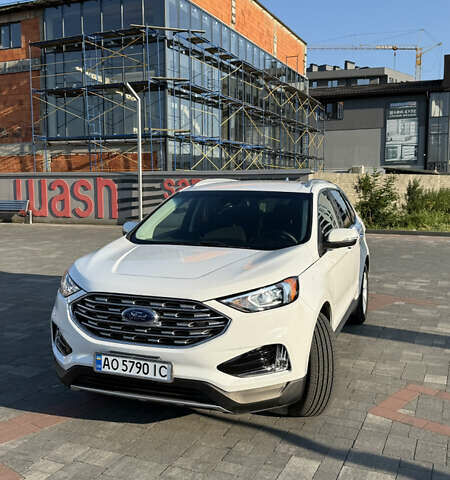 Білий Форд Едж, об'ємом двигуна 2 л та пробігом 112 тис. км за 18500 $, фото 1 на Automoto.ua