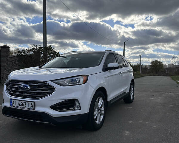 Белый Форд Эдж, объемом двигателя 2 л и пробегом 163 тыс. км за 17800 $, фото 1 на Automoto.ua