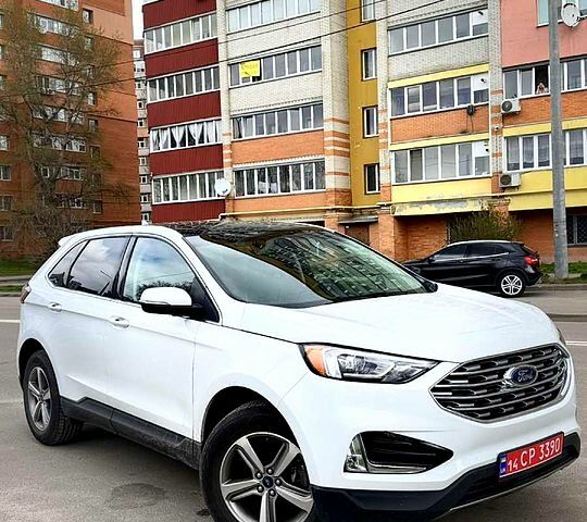 Білий Форд Едж, об'ємом двигуна 2 л та пробігом 107 тис. км за 19900 $, фото 1 на Automoto.ua