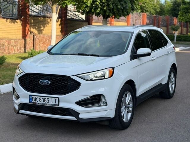 Білий Форд Едж, об'ємом двигуна 2 л та пробігом 120 тис. км за 17500 $, фото 1 на Automoto.ua