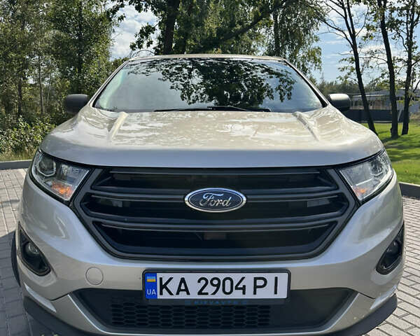 Бежевий Форд Едж, об'ємом двигуна 2 л та пробігом 125 тис. км за 14000 $, фото 1 на Automoto.ua