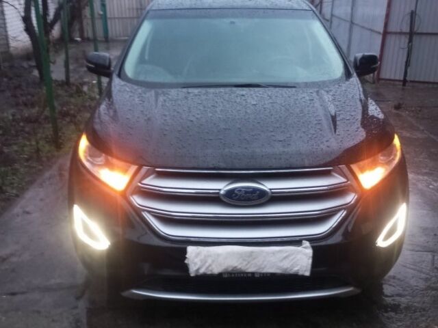 Черный Форд Эдж, объемом двигателя 2 л и пробегом 162 тыс. км за 22129 $, фото 1 на Automoto.ua