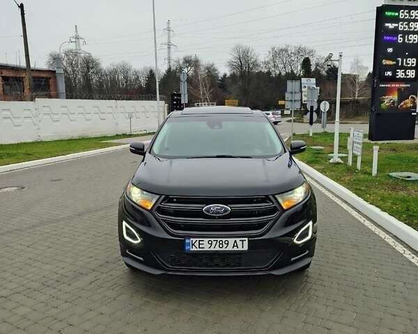Чорний Форд Едж, об'ємом двигуна 2 л та пробігом 146 тис. км за 17999 $, фото 1 на Automoto.ua