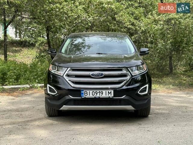 Черный Форд Эдж, объемом двигателя 3.5 л и пробегом 175 тыс. км за 15000 $, фото 1 на Automoto.ua