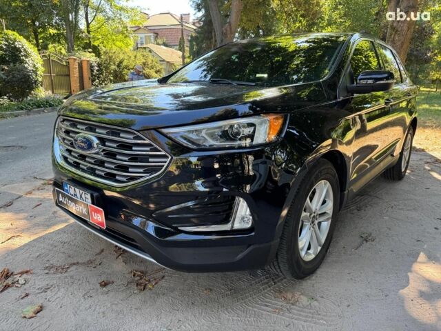 Чорний Форд Едж, об'ємом двигуна 2 л та пробігом 130 тис. км за 21690 $, фото 1 на Automoto.ua
