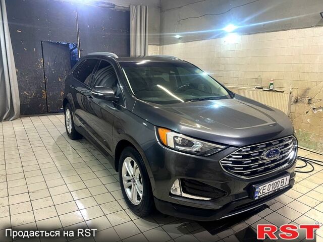 Чорний Форд Едж, об'ємом двигуна 2 л та пробігом 600 тис. км за 18000 $, фото 1 на Automoto.ua