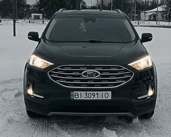 Чорний Форд Едж, об'ємом двигуна 2 л та пробігом 135 тис. км за 17000 $, фото 1 на Automoto.ua