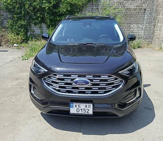 Черный Форд Эдж, объемом двигателя 2 л и пробегом 98 тыс. км за 19300 $, фото 1 на Automoto.ua