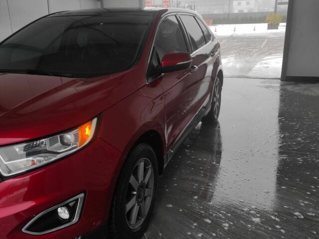 Красный Форд Эдж, объемом двигателя 2 л и пробегом 172 тыс. км за 15000 $, фото 1 на Automoto.ua