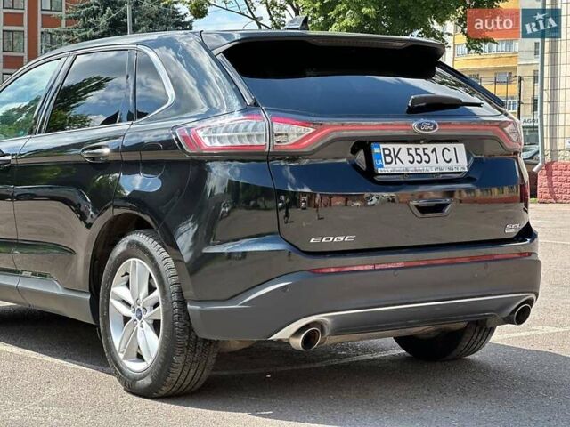 Форд Едж, об'ємом двигуна 2 л та пробігом 181 тис. км за 14300 $, фото 1 на Automoto.ua