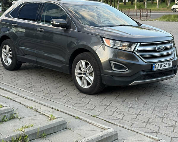 Сірий Форд Едж, об'ємом двигуна 2 л та пробігом 250 тис. км за 12000 $, фото 1 на Automoto.ua