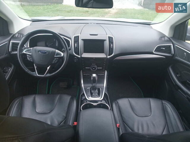 Серый Форд Эдж, объемом двигателя 2 л и пробегом 151 тыс. км за 17200 $, фото 1 на Automoto.ua