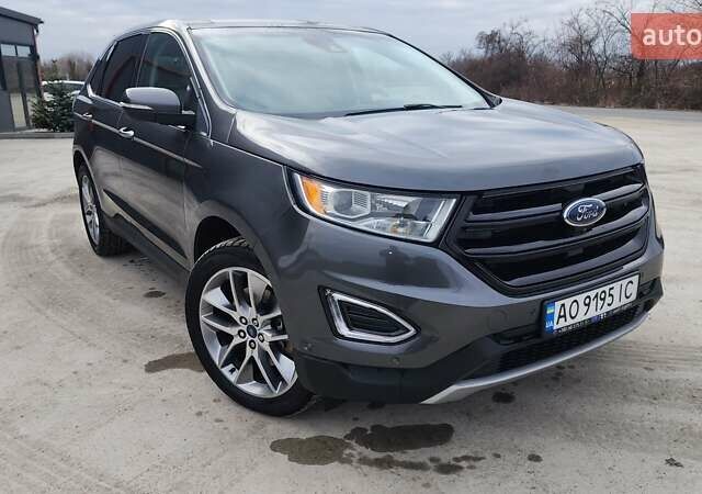 Серый Форд Эдж, объемом двигателя 3.5 л и пробегом 221 тыс. км за 16500 $, фото 1 на Automoto.ua