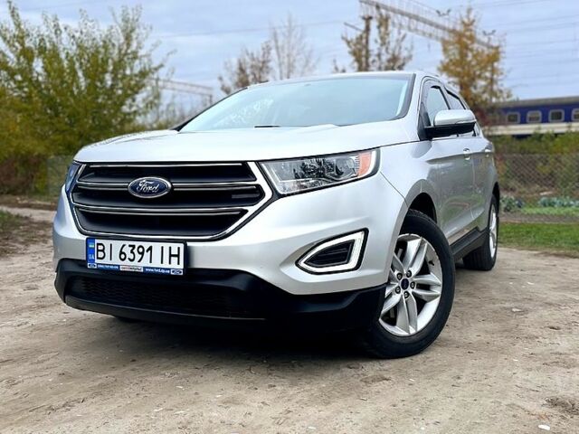 Сірий Форд Едж, об'ємом двигуна 2 л та пробігом 197 тис. км за 15100 $, фото 1 на Automoto.ua
