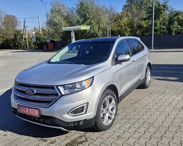 Сірий Форд Едж, об'ємом двигуна 2 л та пробігом 133 тис. км за 18200 $, фото 1 на Automoto.ua