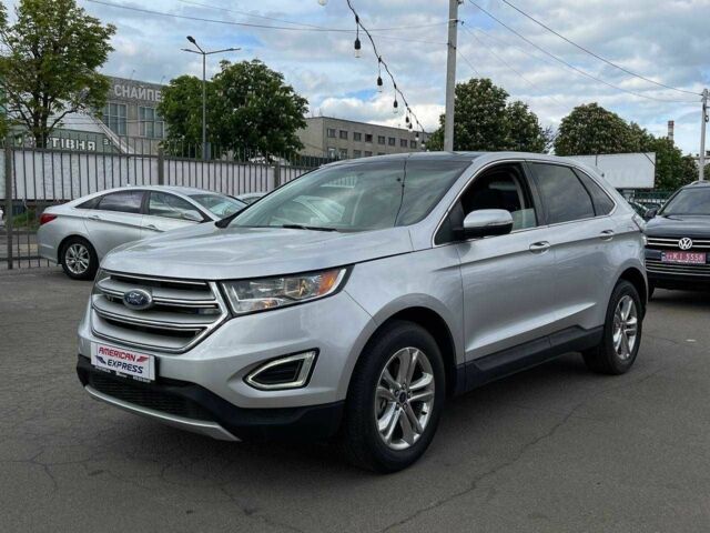 Сірий Форд Едж, об'ємом двигуна 3.5 л та пробігом 135 тис. км за 17599 $, фото 1 на Automoto.ua