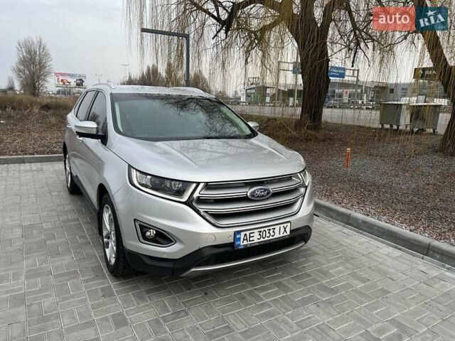 Сірий Форд Едж, об'ємом двигуна 2 л та пробігом 169 тис. км за 17500 $, фото 1 на Automoto.ua
