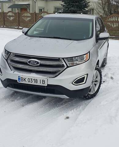 Сірий Форд Едж, об'ємом двигуна 2 л та пробігом 210 тис. км за 17800 $, фото 1 на Automoto.ua