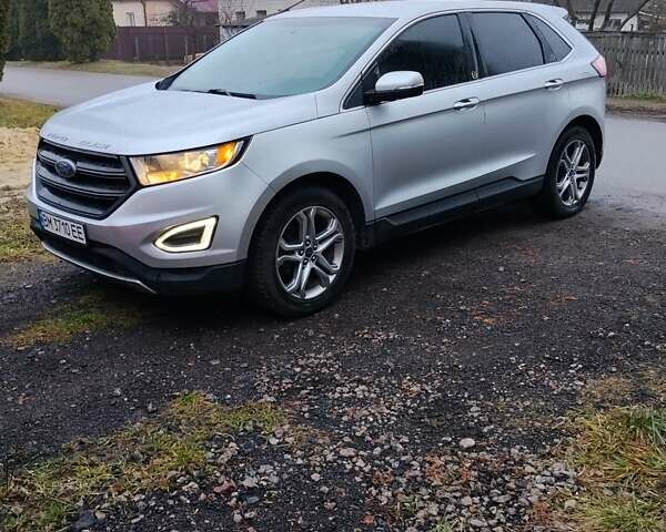 Серый Форд Эдж, объемом двигателя 2 л и пробегом 122 тыс. км за 16200 $, фото 1 на Automoto.ua