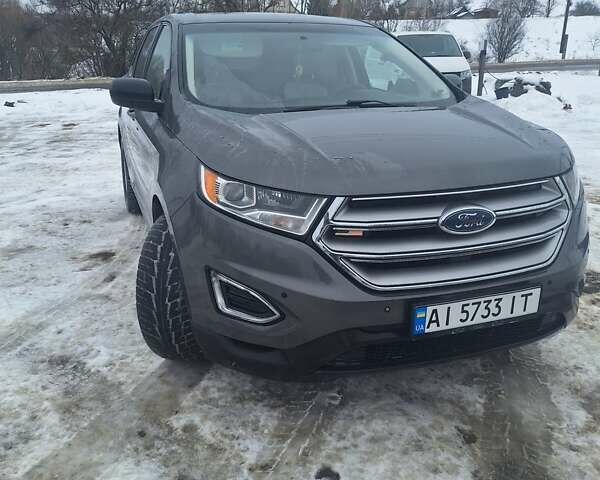 Сірий Форд Едж, об'ємом двигуна 2 л та пробігом 125 тис. км за 16500 $, фото 1 на Automoto.ua