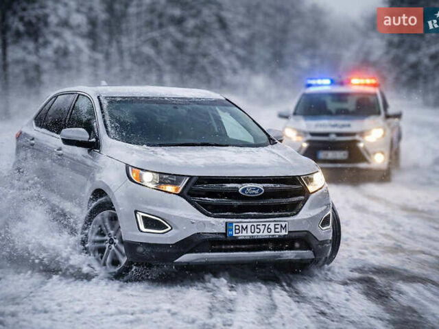 Сірий Форд Едж, об'ємом двигуна 2 л та пробігом 183 тис. км за 19500 $, фото 1 на Automoto.ua