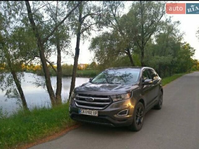 Сірий Форд Едж, об'ємом двигуна 2 л та пробігом 62 тис. км за 23778 $, фото 1 на Automoto.ua