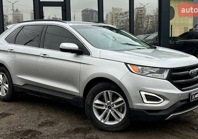 Сірий Форд Едж, об'ємом двигуна 2 л та пробігом 94 тис. км за 18990 $, фото 1 на Automoto.ua