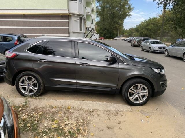 Сірий Форд Едж, об'ємом двигуна 2 л та пробігом 98 тис. км за 18000 $, фото 1 на Automoto.ua