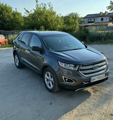 Сірий Форд Едж, об'ємом двигуна 2 л та пробігом 117 тис. км за 15300 $, фото 1 на Automoto.ua