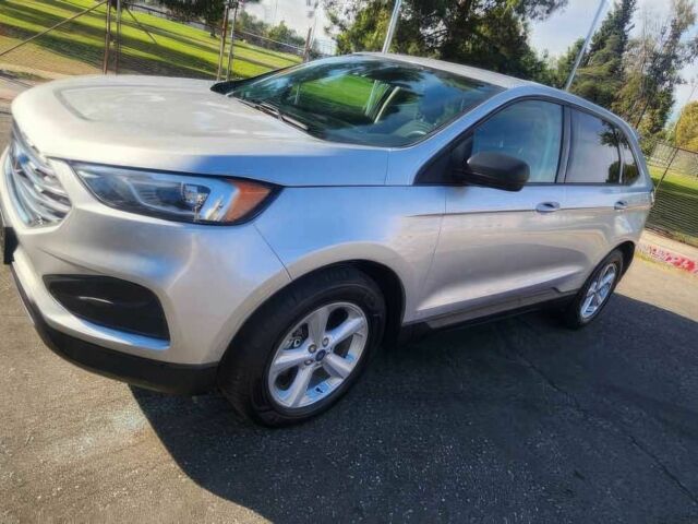 Сірий Форд Едж, об'ємом двигуна 2 л та пробігом 49 тис. км за 11000 $, фото 1 на Automoto.ua