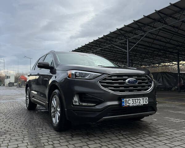 Серый Форд Эдж, объемом двигателя 2 л и пробегом 155 тыс. км за 15500 $, фото 1 на Automoto.ua